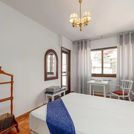 Centrico Y Con Parking Gratuito By Cabana Appartement *